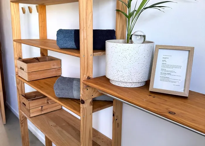 Koa - Riders Surf N Bike Bed & Breakfast