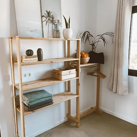 Koa - Riders Surf N Bike Bed & Breakfast